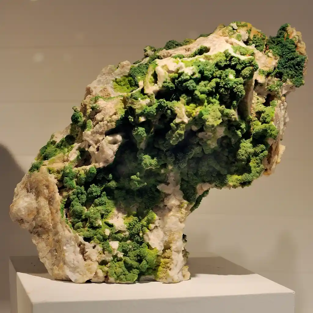 Unveiling the Minerals of Massachusetts: A Collector’s Journey